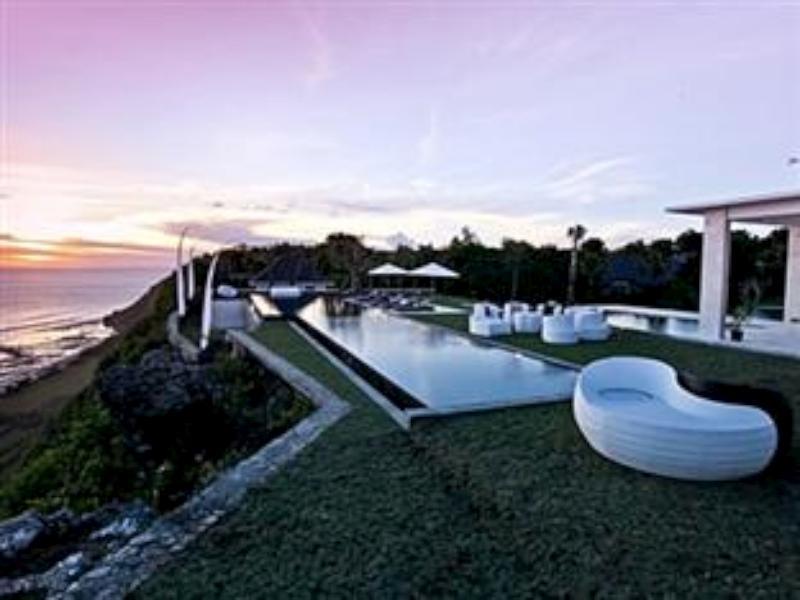 Uluwatu The Sanctus Villa מראה חיצוני תמונה
